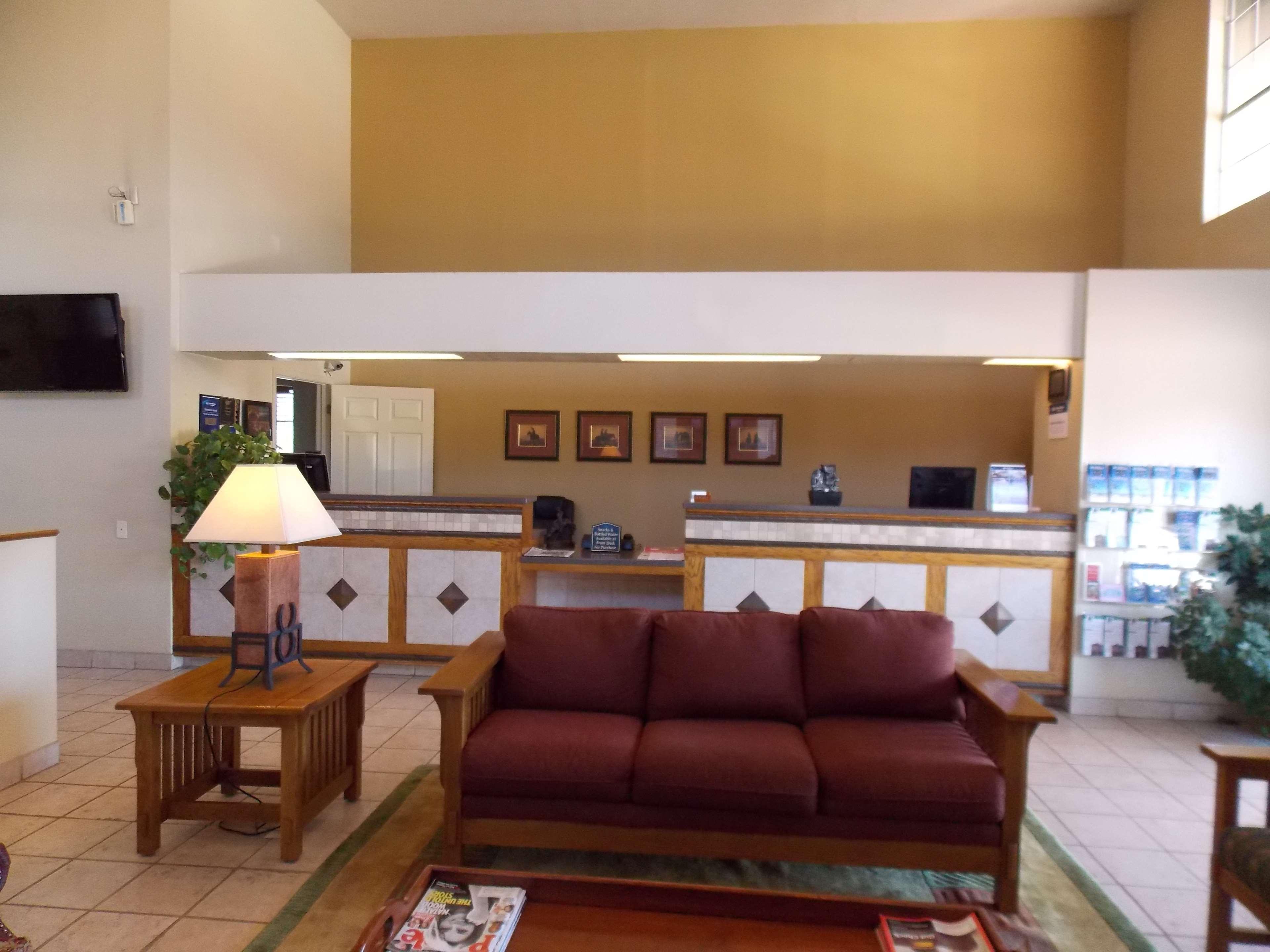 Best Western Executive Inn Hallettsville Εξωτερικό φωτογραφία