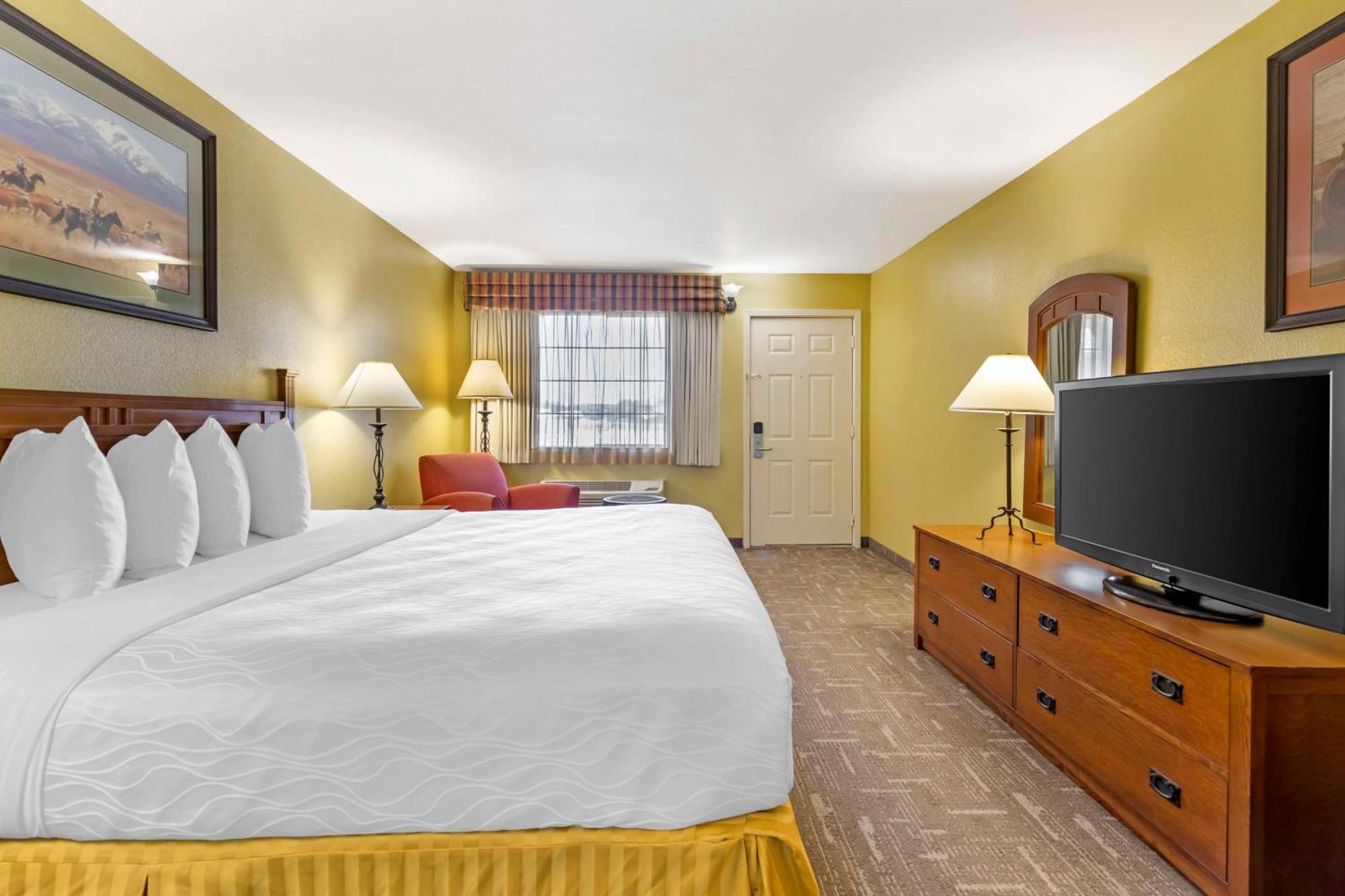 Best Western Executive Inn Hallettsville Εξωτερικό φωτογραφία